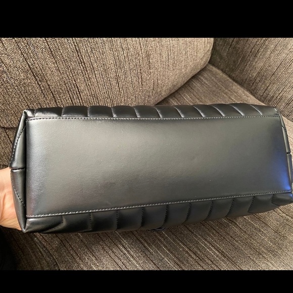 YSL LouLou Medium Bag - Picture 13 of 15